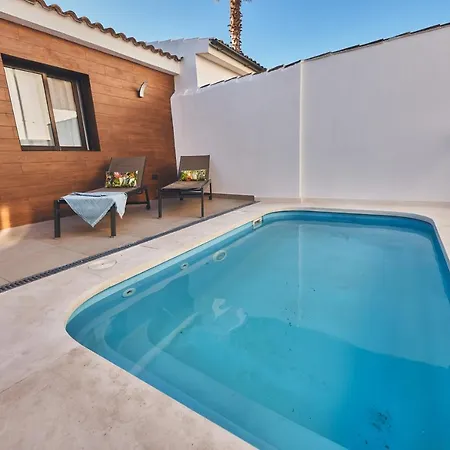 Holiday home La Casa Del Barrio - *